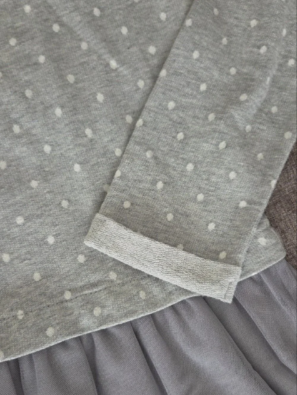 GAP soft gray